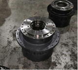 207-27-00372 Редуктор хода KOMATSU